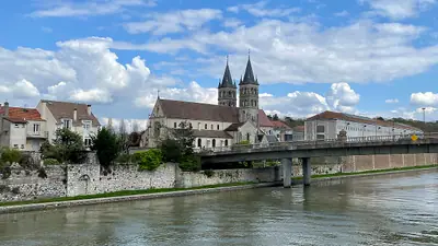 Vue de Melun